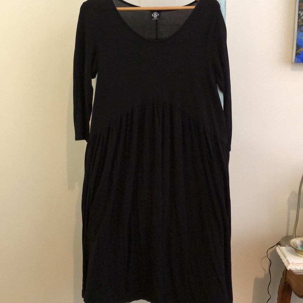 Agnes and Dora Oakley dress